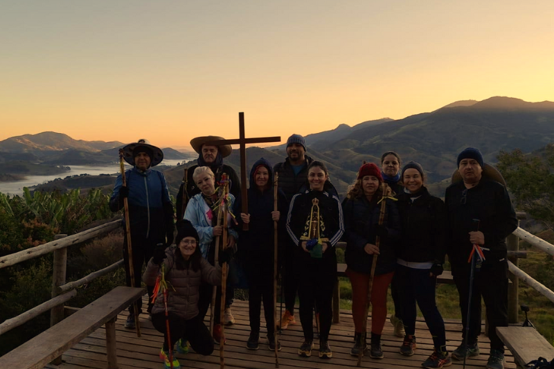 Peregrinos caminhando